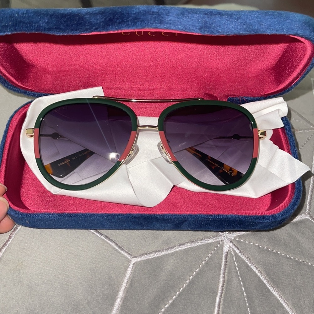 Gucci Metal Aviator Sunglasses